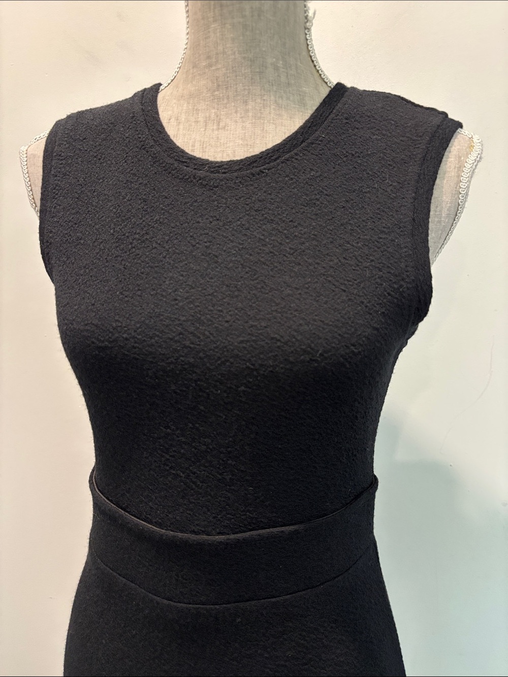 Judith & Charles Merino Wool Black Sleeveless Sheath Mini Dress Size 8 - Picture 3 of 14